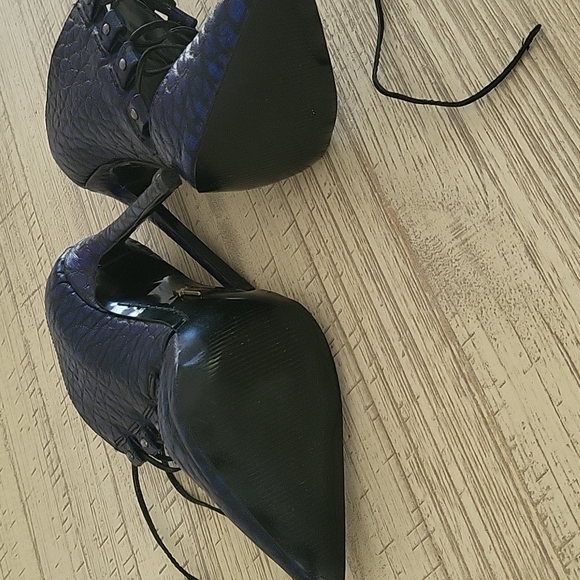 Sexy shoes - Picture 3 of 5